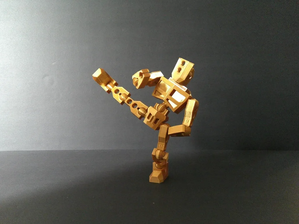 Image de présentation du modèle 3D imprimmable: ProtoMan: Un robot articulé et dummy modulable avec les Proto-Block